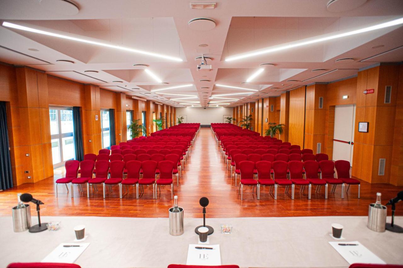 Hotel Excelsior Bari Esterno foto