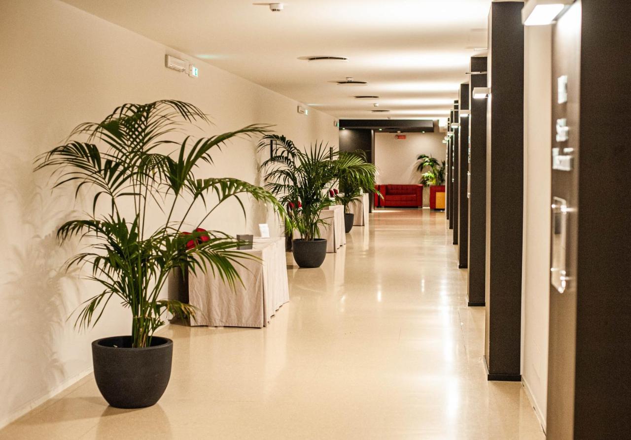 Hotel Excelsior Bari Esterno foto