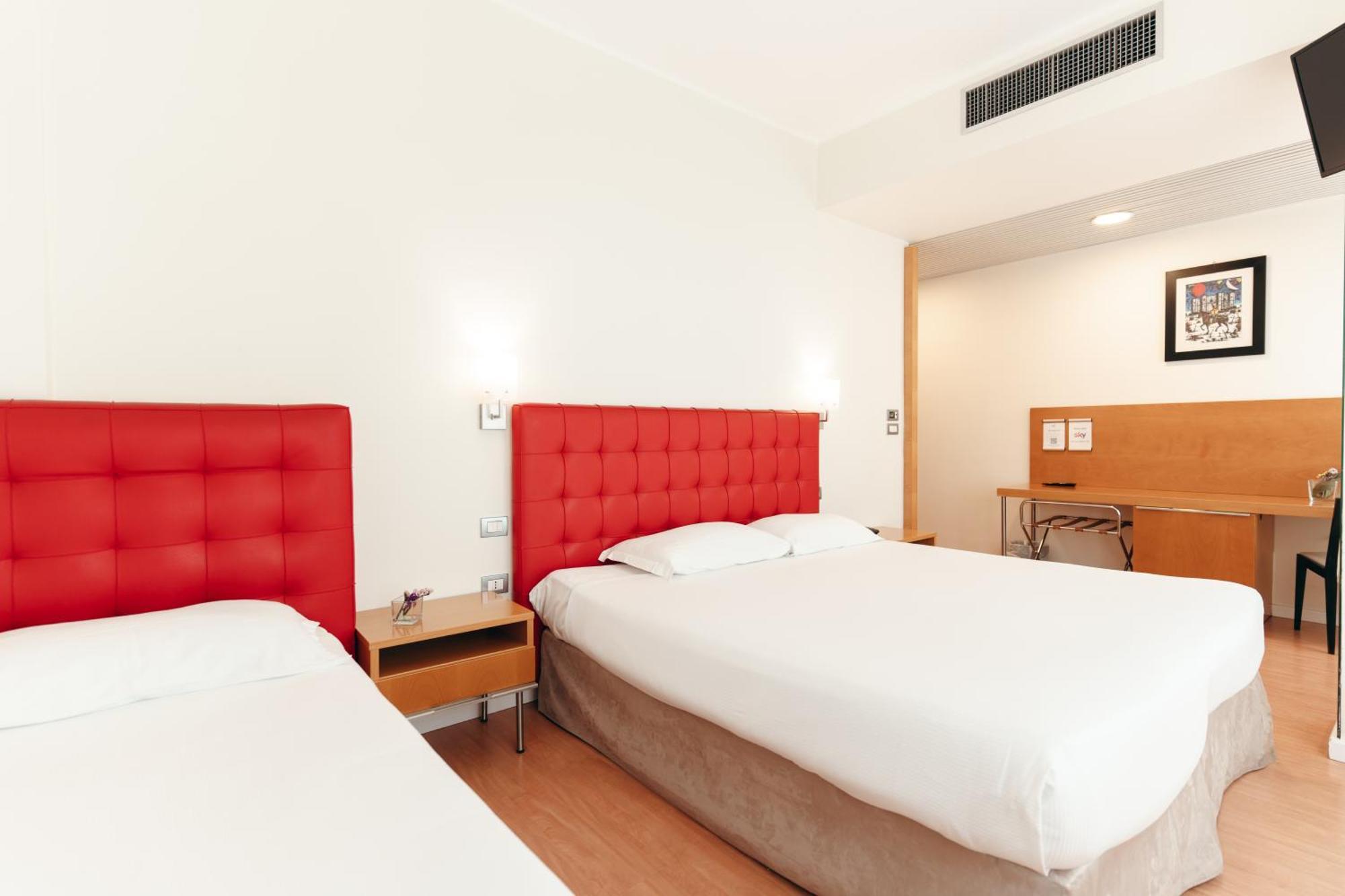 Hotel Excelsior Bari Esterno foto